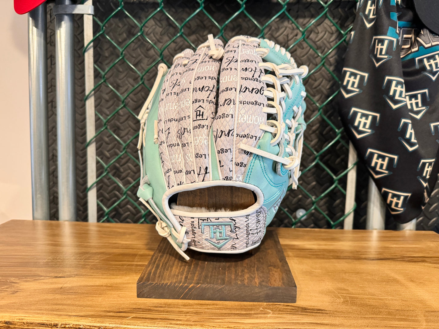 HL Turquoise Fielding Glove 12.5" RHT