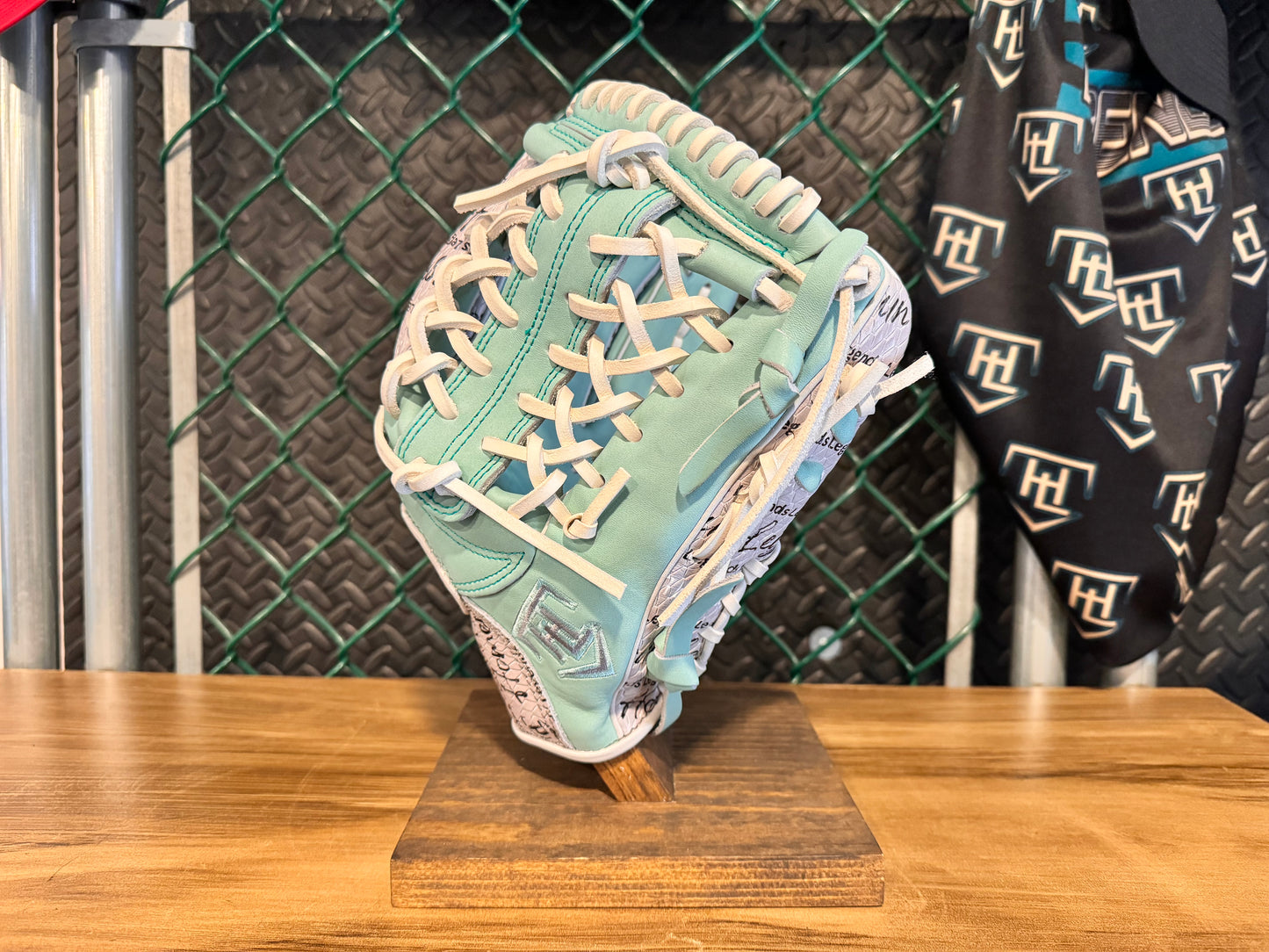 HL Turquoise Fielding Glove 12.5" RHT