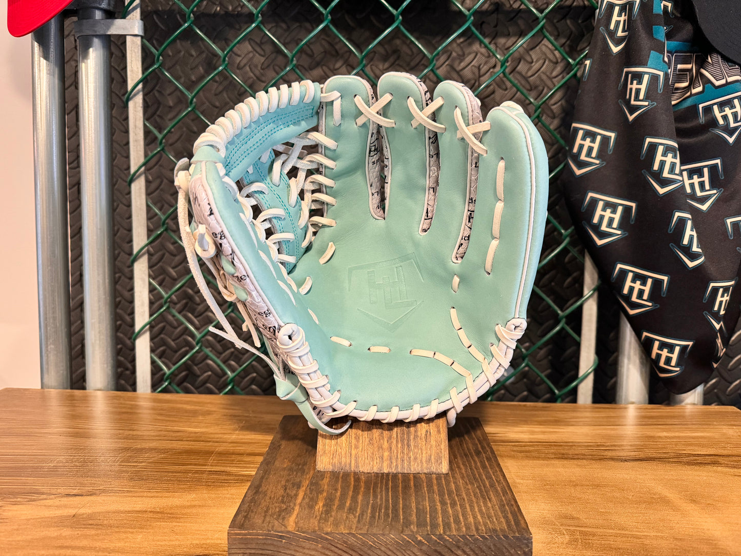 HL Turquoise Fielding Glove 12.5" RHT